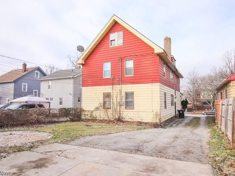 3769 E 154th Street, Cleveland, OH 44128 Photo 3