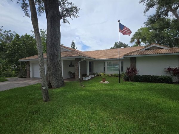 3601 GARDEN LAKES CLENET , BRADENTON, FL 34203