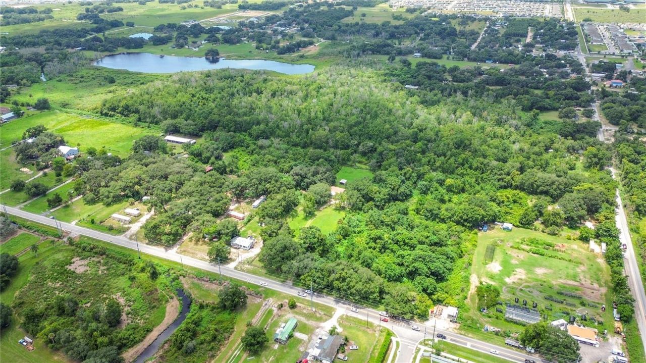 Johnson Avenue E, Haines City, FL 33844 Photo