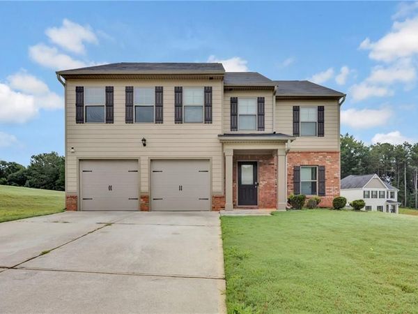 145 Chapel Heights Way , Covington, GA 30016
