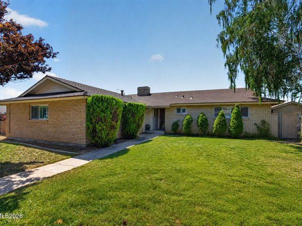 601 Ivy Street, Carson City, NV 89703