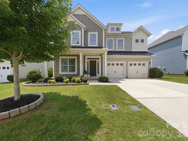 1004 Hallmark Way, Waxhaw, NC 28173