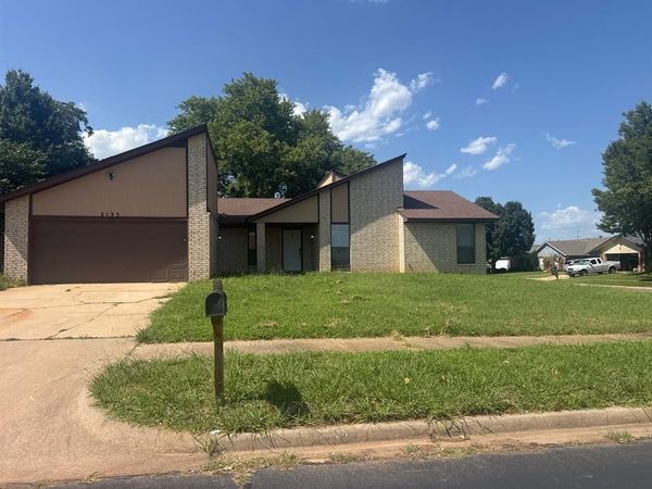 2135 Teresa Drive, Norman, OK 73071