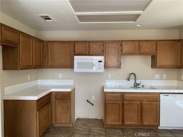 11733 Virginia, Adelanto, CA 92301