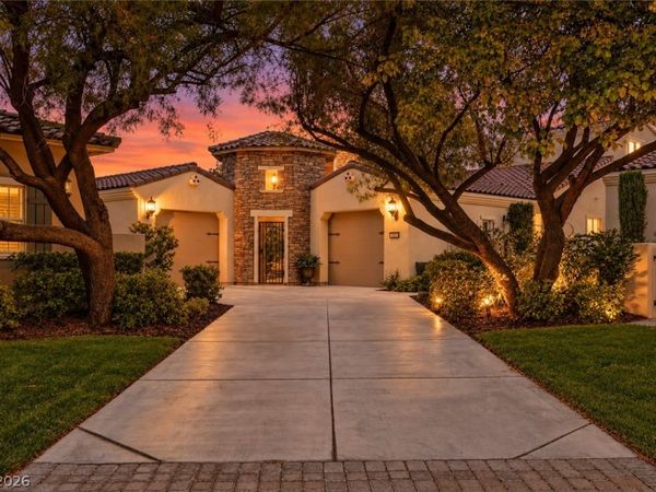 3381 Birchwood Park Circle, Las Vegas, NV 89141