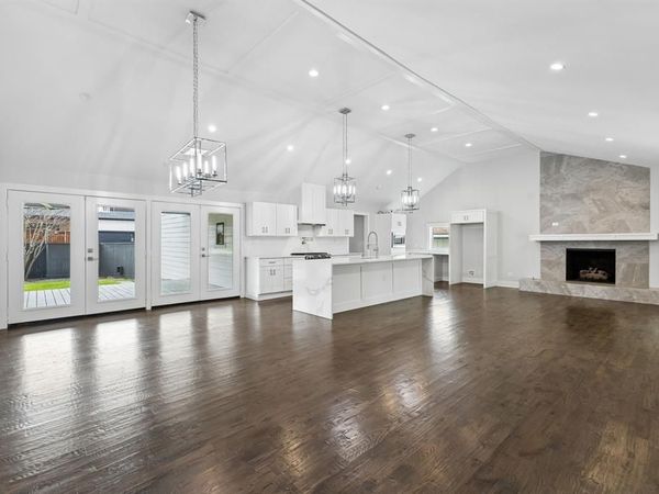 13726 Peyton Drive , Dallas, TX 75240
