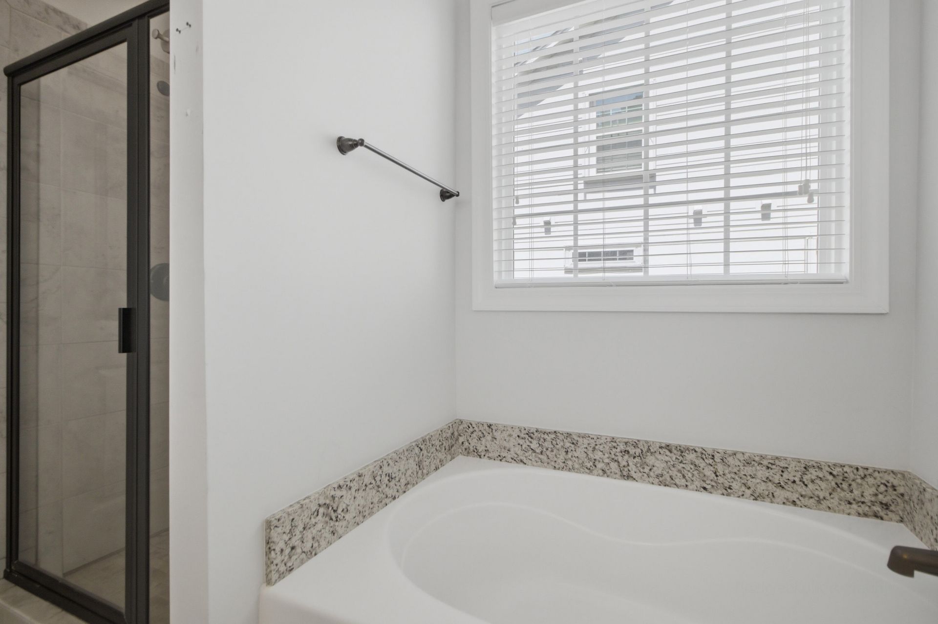 5353 Birdie Lane Photo 24