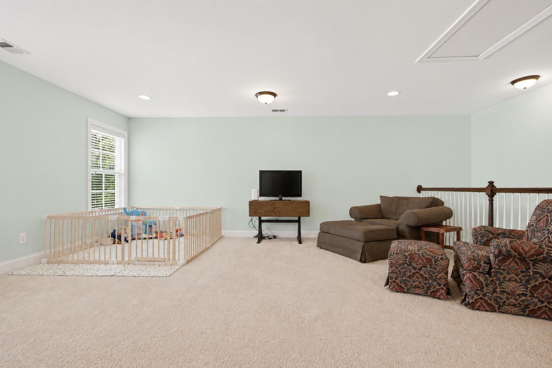 5353 Birdie Lane Photo 30