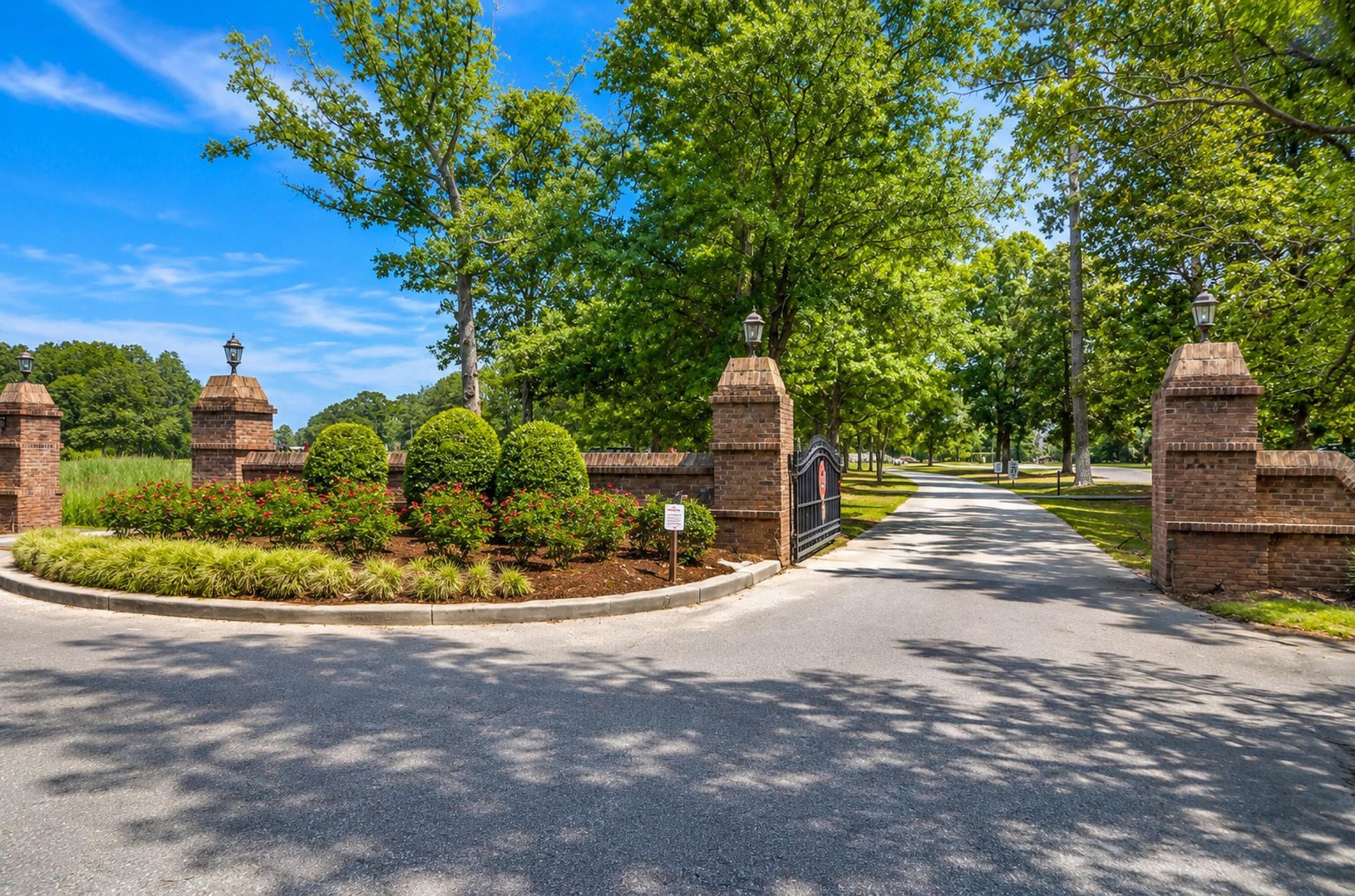 5353 Birdie Lane Photo 54