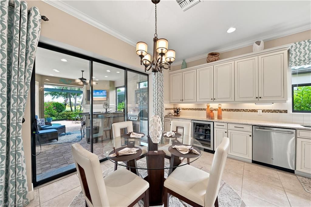 9256 Rialto Ln, Naples, FL 34119 Photo