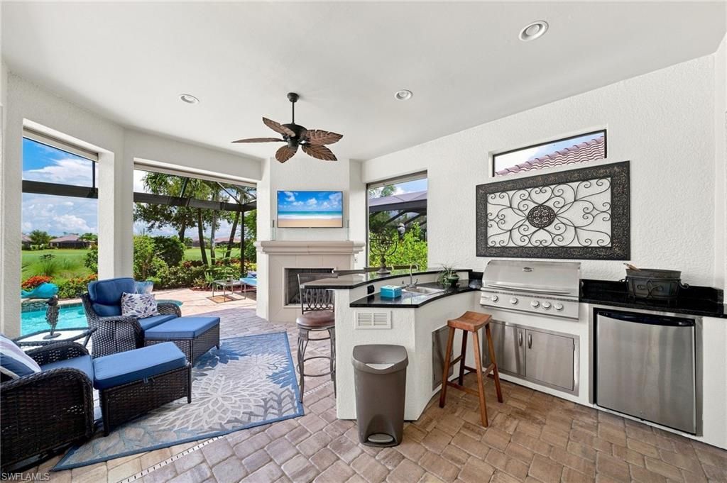 9256 Rialto Ln, Naples, FL 34119 Photo
