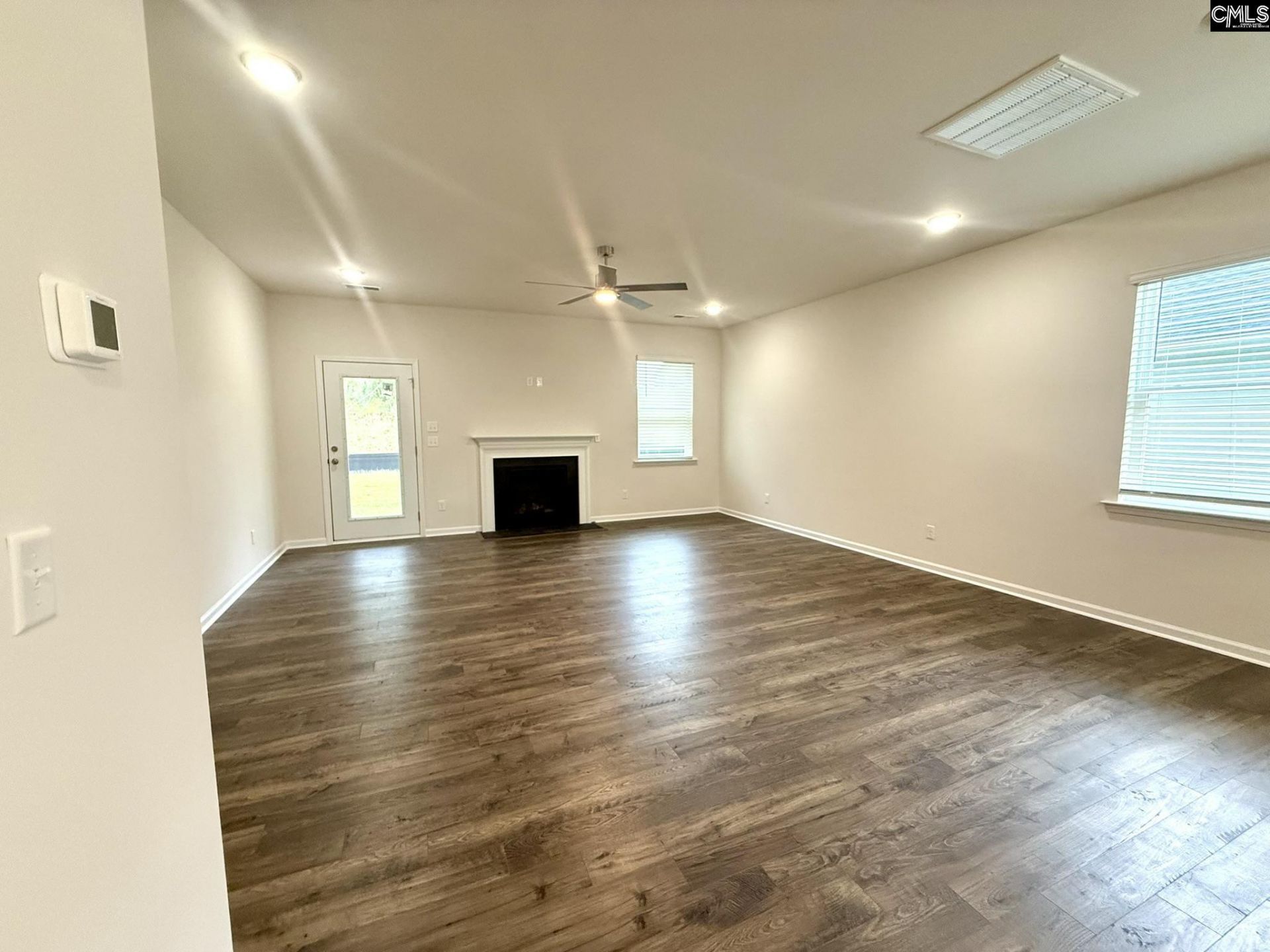 9188 Malahide Lane  Photo 16
