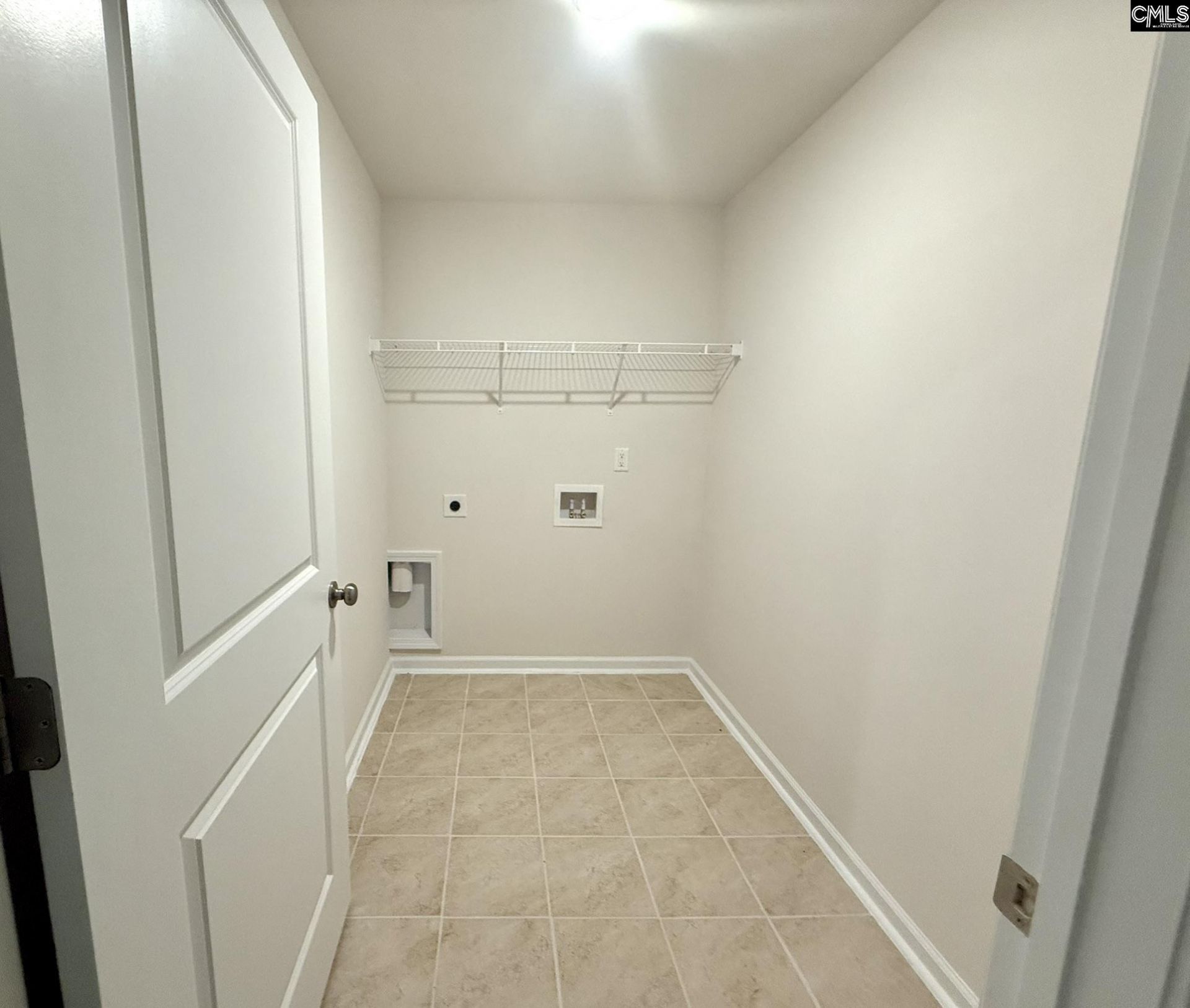 9188 Malahide Lane  Photo 18