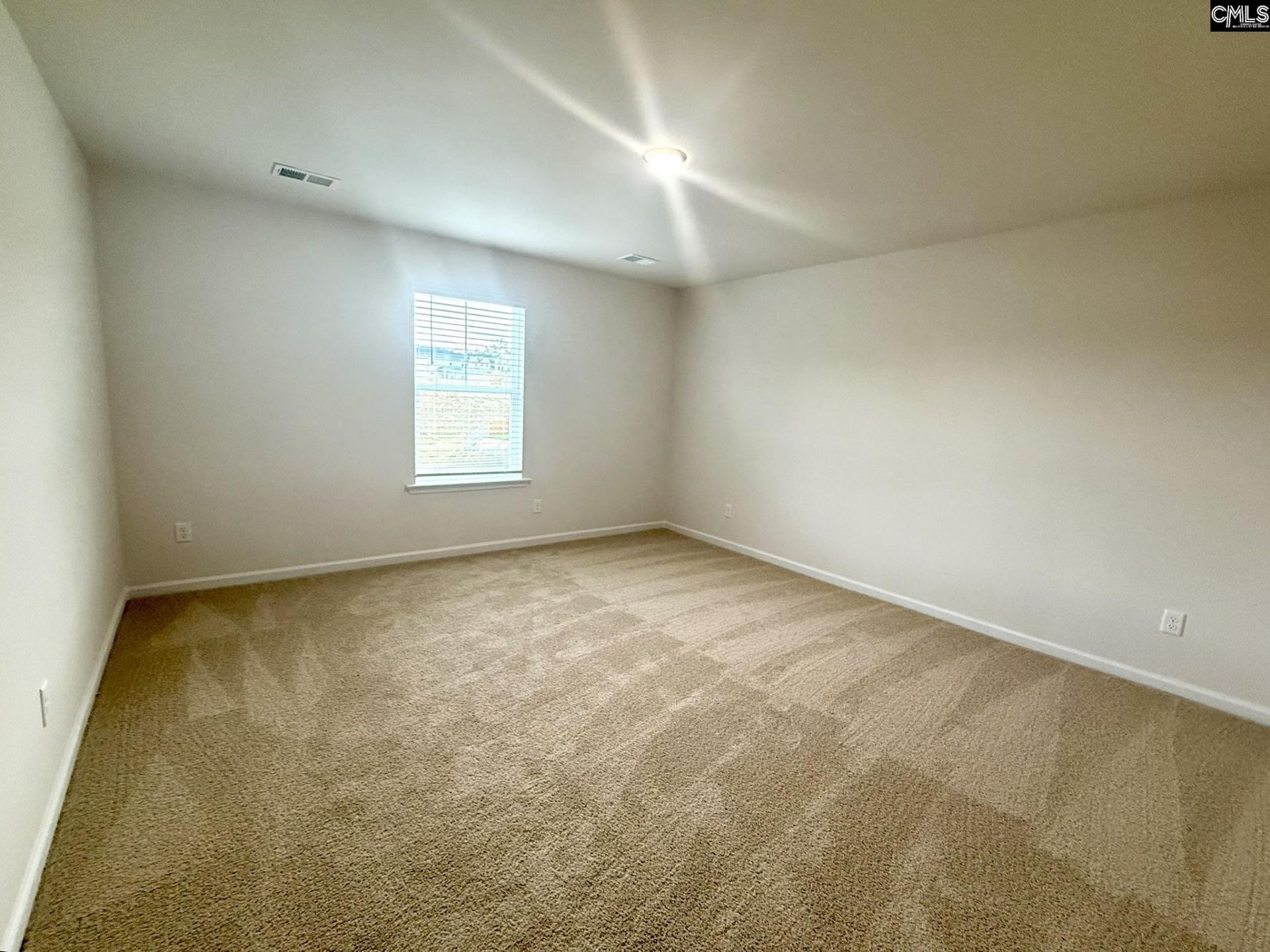 9188 Malahide Lane  Photo 25