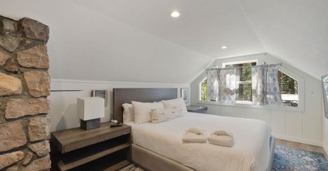 8689 Rainbow Avenue , Kings Beach, CA 96143 Photo