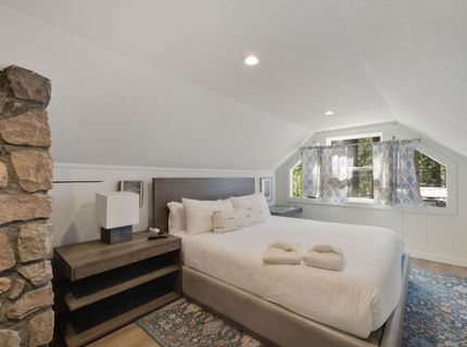 8689 Rainbow Avenue , Kings Beach, CA 96143 Photo