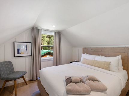 8689 Rainbow Avenue , Kings Beach, CA 96143 Photo