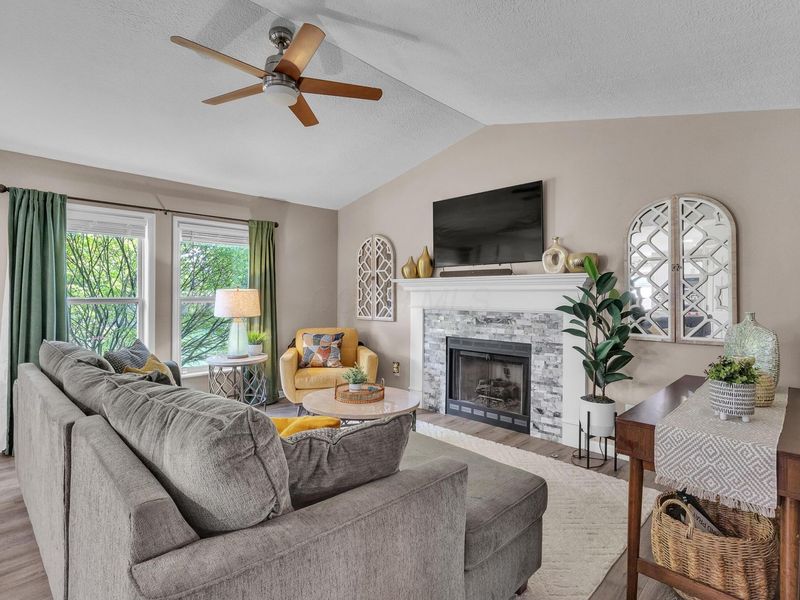 231 Stonemast Loop, Pataskala, OH 43062 Photo 9