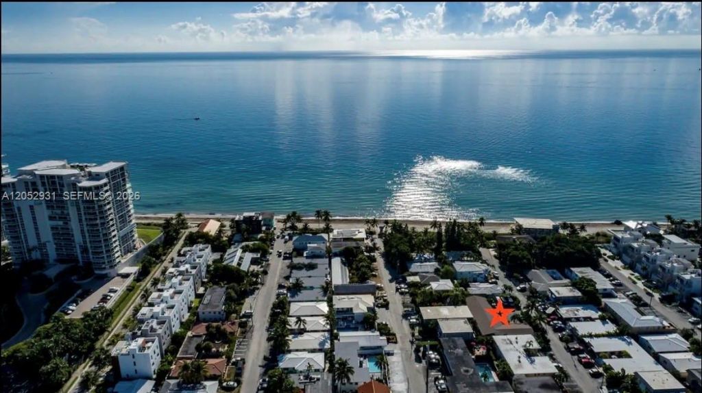 333 Palm St , Hollywood, FL 33019 Photo