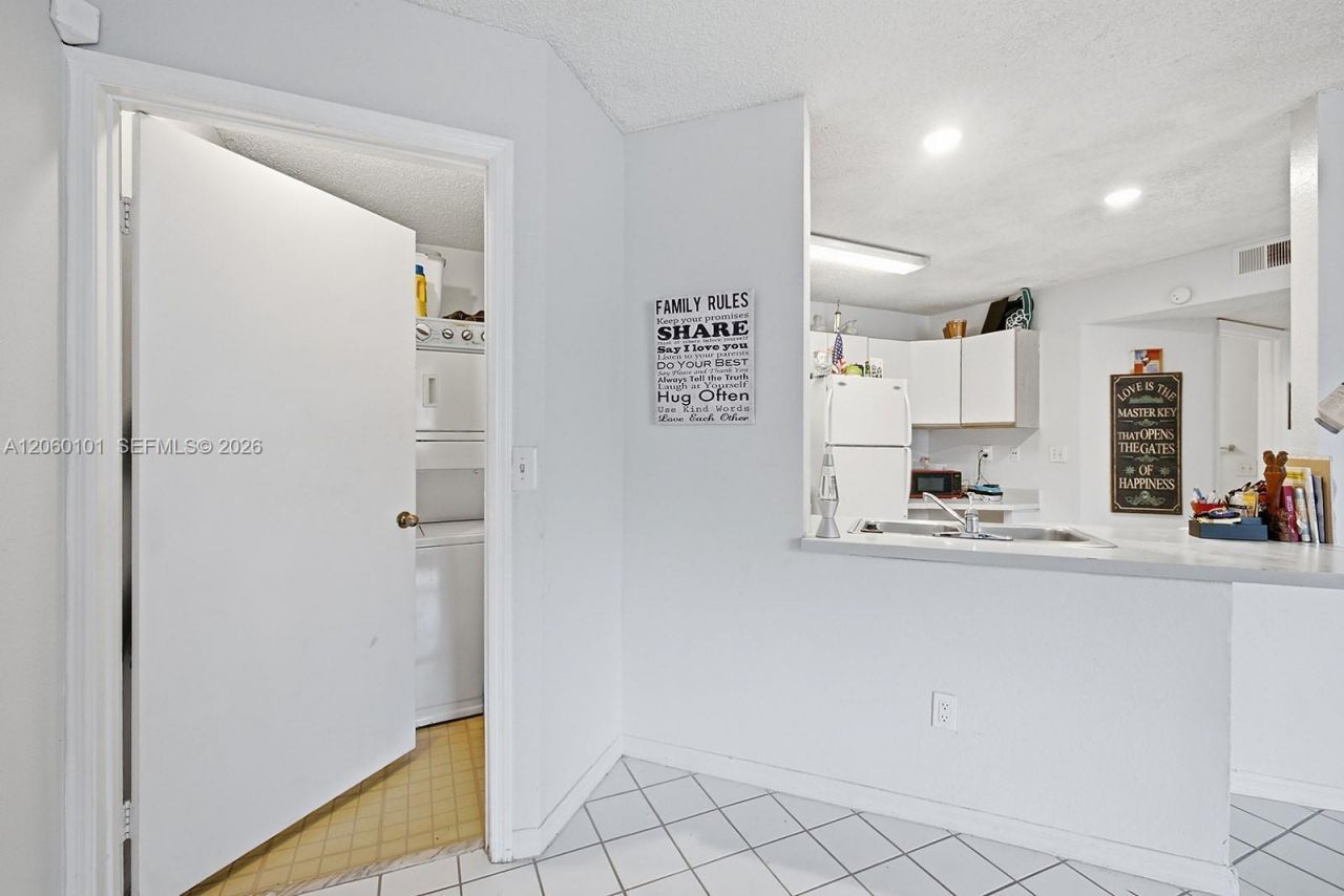 4045 W Mcnab Rd , Unit G110, Pompano Beach, FL 33069 Photo