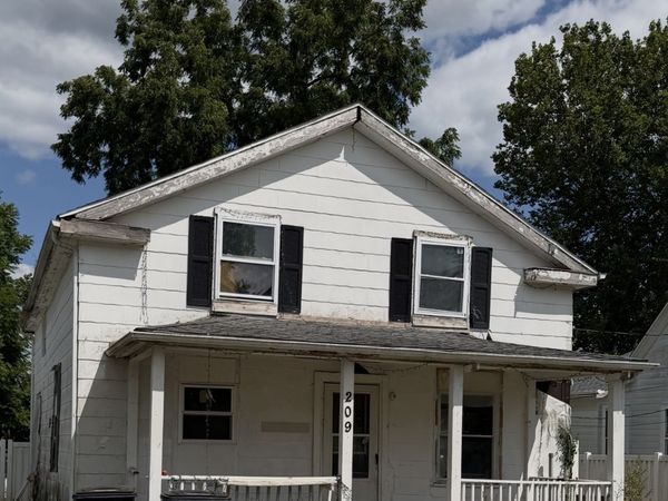 209 Main Avenue, Frankfort, IN 46041