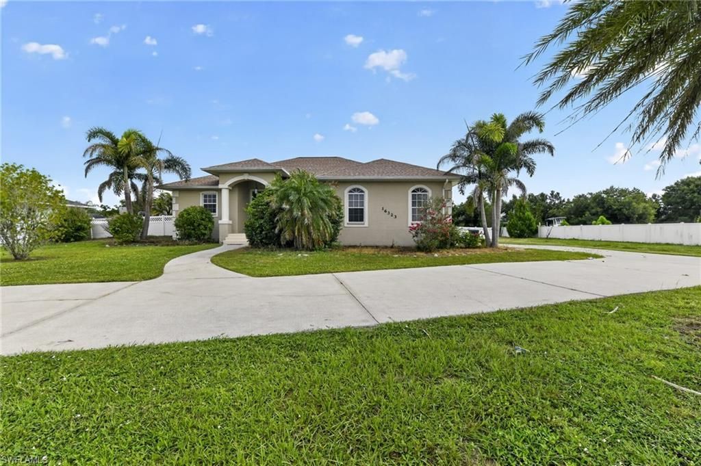 16323 Upper Manatee River Rd, Bradenton, FL 34212 Photo