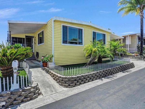 1145 E Barham Dr, unit #186, San Marcos, CA 92078