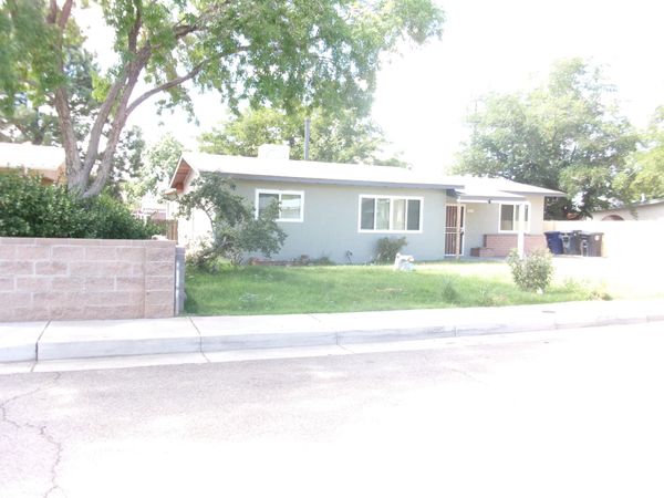 4011 Broadview Place NW, Albuquerque, NM 87107