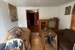 527 Black River Road photo 4
