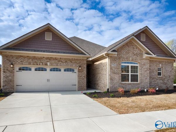 9526 Abington Cove Boulevard, Madison, AL 35757