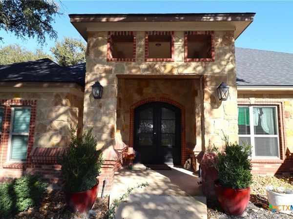 403 Roca Trail , Belton, TX 76513