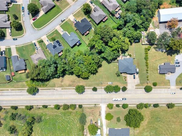 2983 Wagon Wheel Road , Springdale, AR 72762