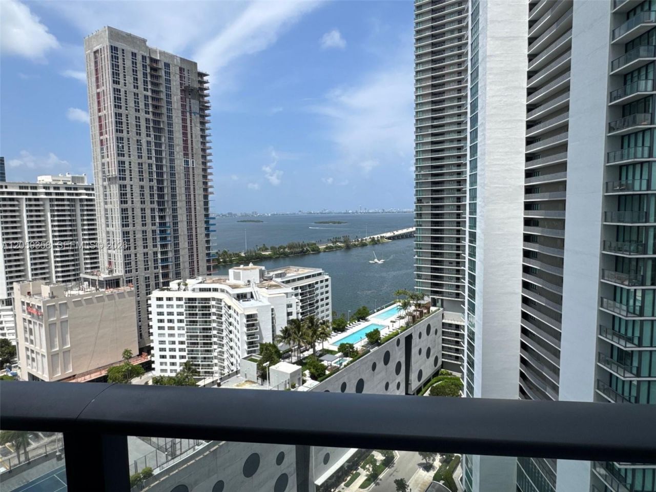 501 NE 31st St, Unit 2005, Miami, FL 33137 Photo