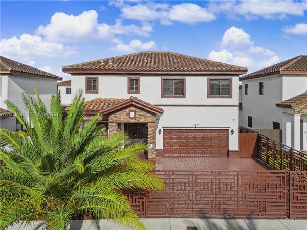 23010 SW 114th Path , Miami, FL 33170