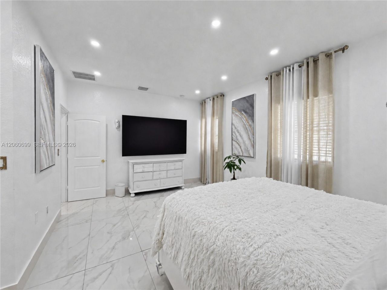 23010 SW 114th Path, Miami, FL 33170 Photo