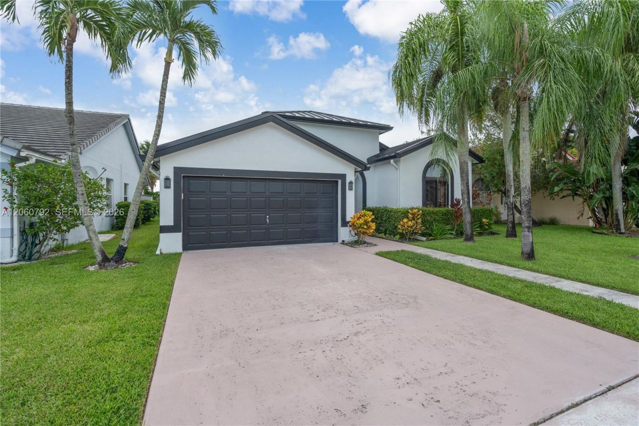 758 Lake Wellington Dr, Wellington, FL 33414 Photo