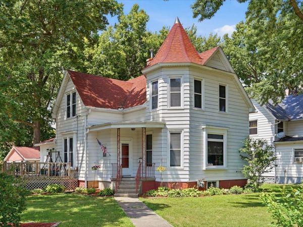1201 2nd Avenue , Sterling, IL 61081