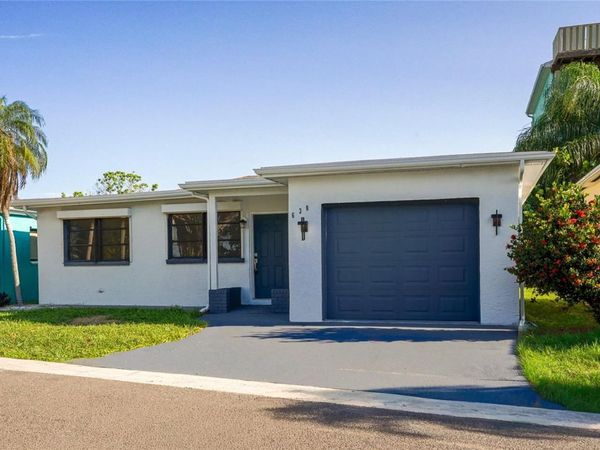630 180TH AVENUE E, REDINGTON SHORES, FL 33708