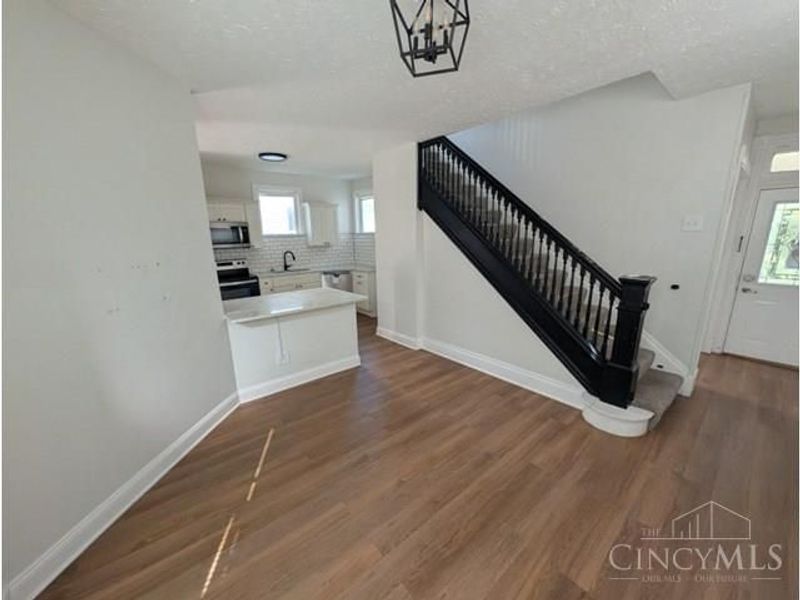 785 Delta Avenue, Cincinnati, OH 45226 Photo 3