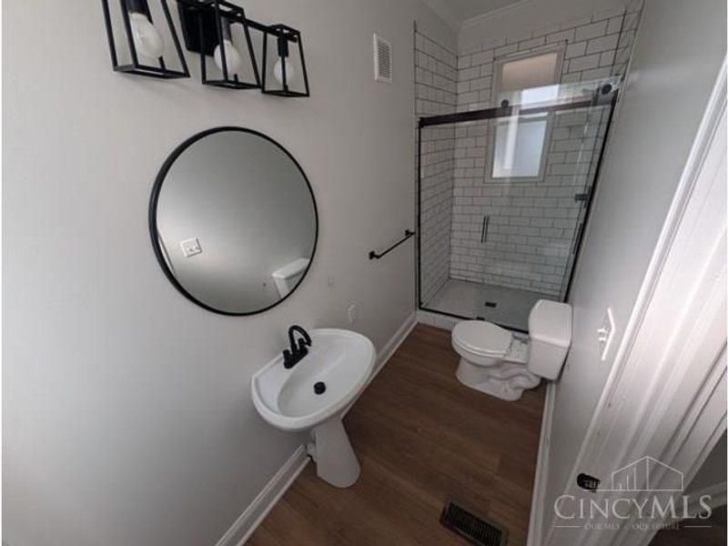 785 Delta Avenue, Cincinnati, OH 45226 Photo 8