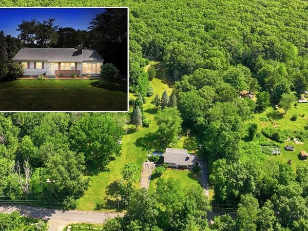 109 Providence St, Uxbridge, MA 01569