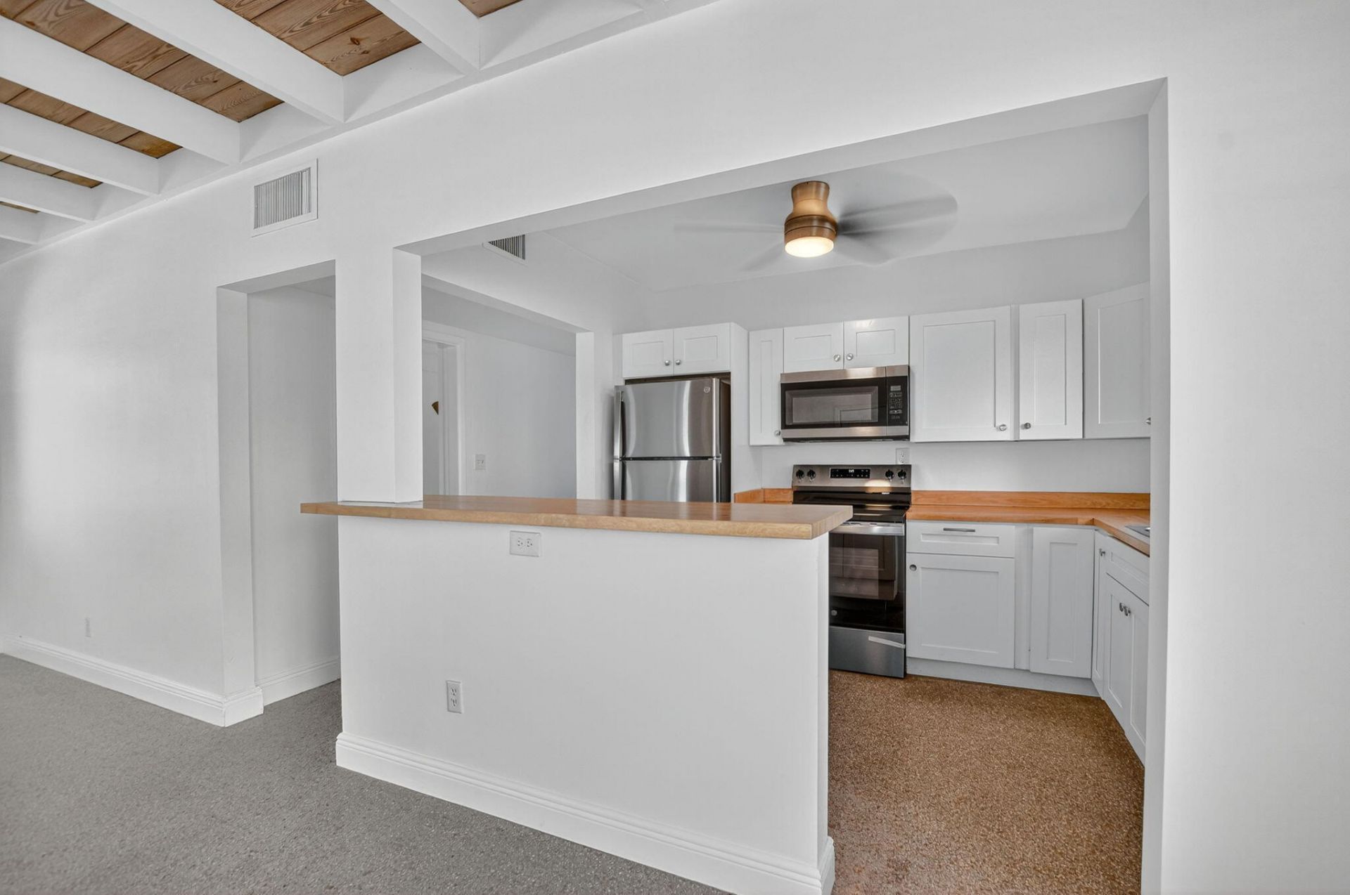 910 SE 3rd Street, Boynton Beach, FL 33435 Photo