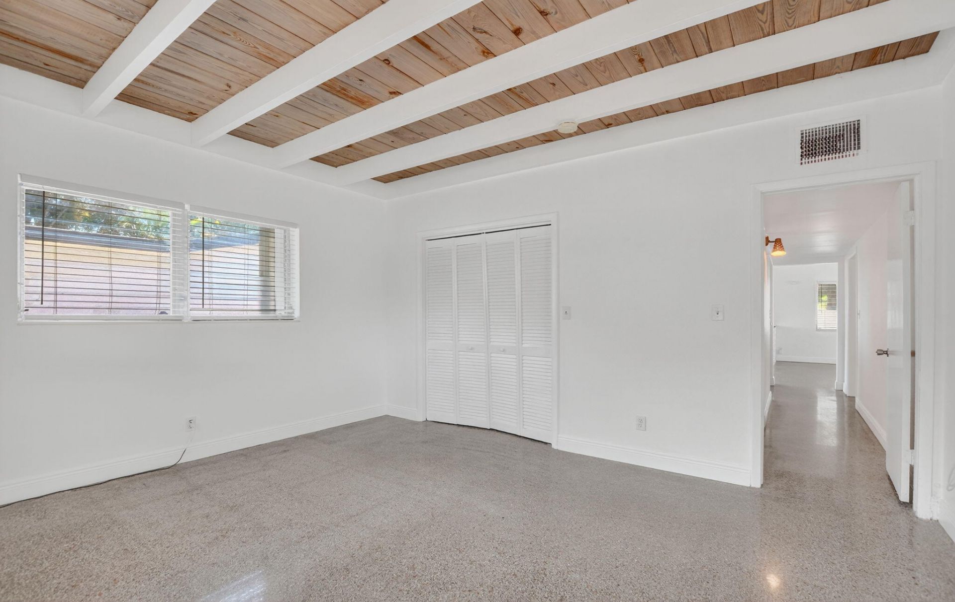 910 SE 3rd Street, Boynton Beach, FL 33435 Photo
