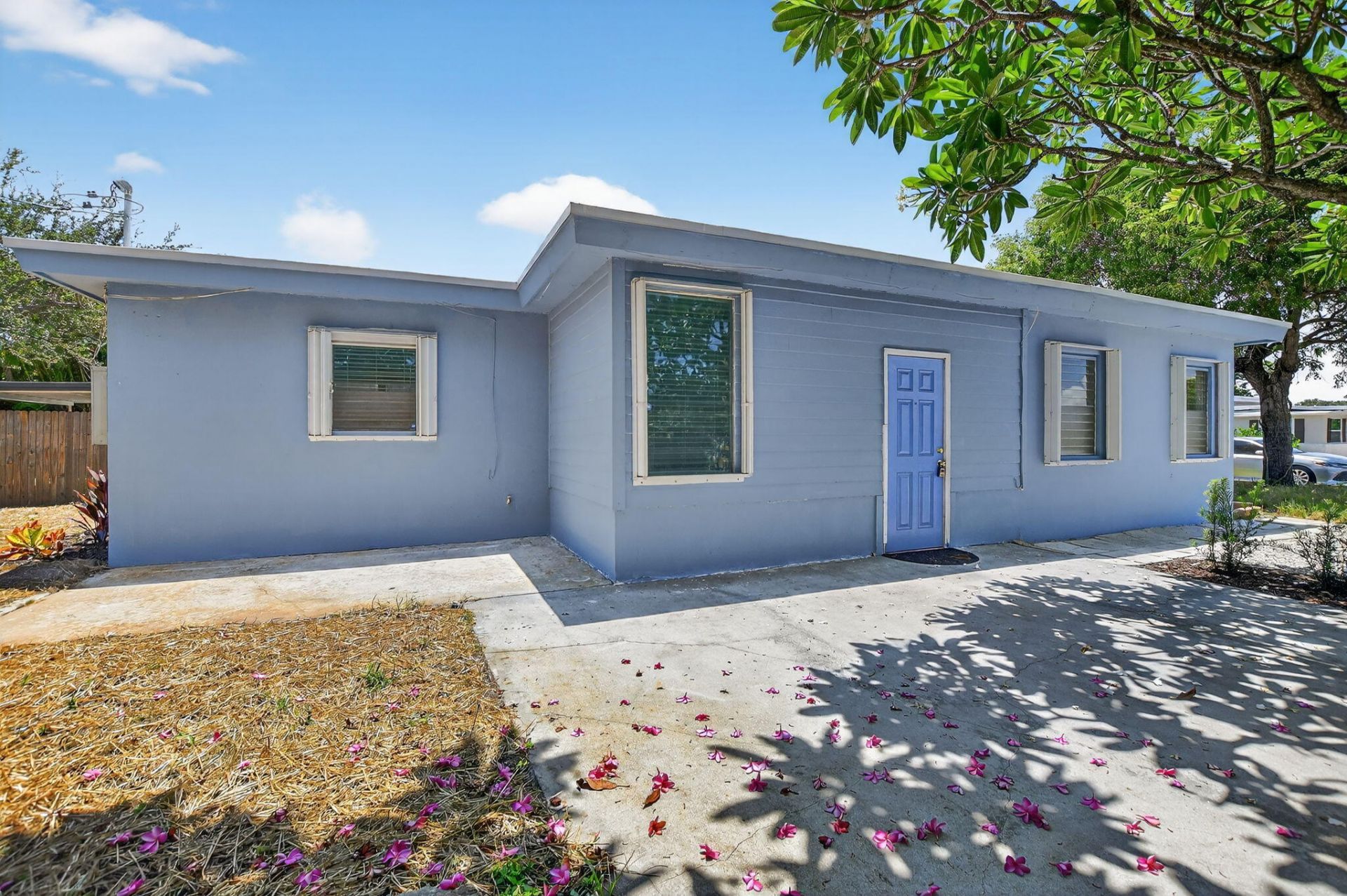 910 SE 3rd Street, Boynton Beach, FL 33435 Photo