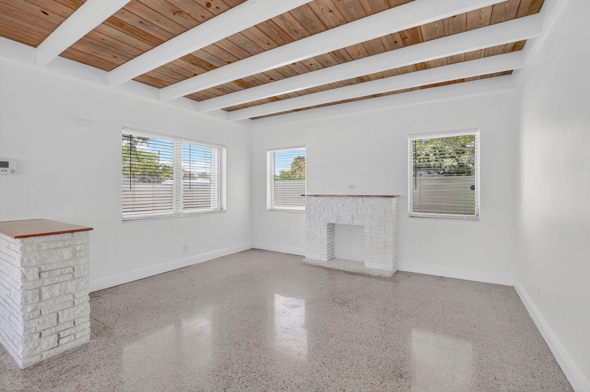 910 SE 3rd Street, Boynton Beach, FL 33435 Photo