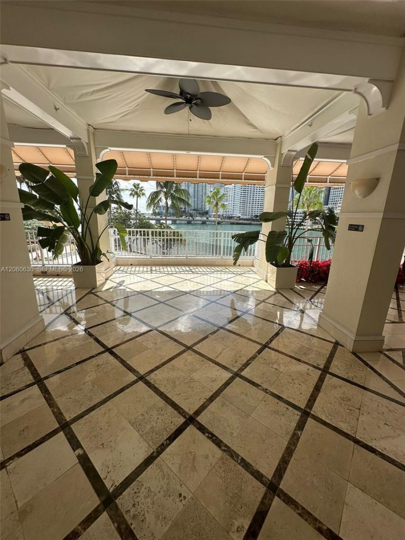 701 Brickell Key Blvd , Unit 1808, Miami, FL 33131 Photo