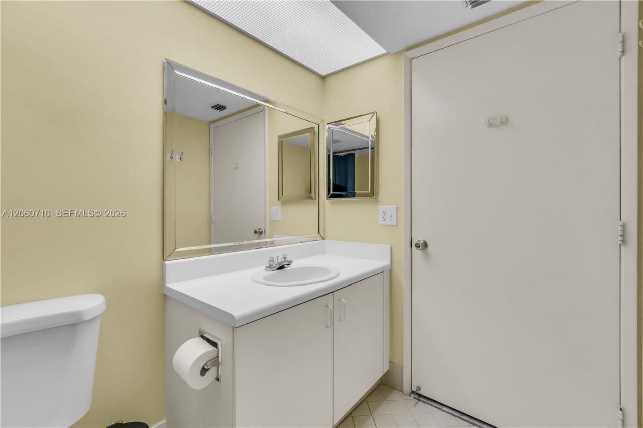 750 SW 138th Ave, Unit 304F, Pembroke Pines, FL 33027 Photo