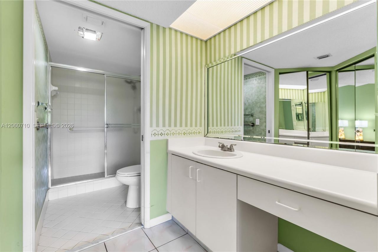 750 SW 138th Ave, Unit 304F, Pembroke Pines, FL 33027 Photo