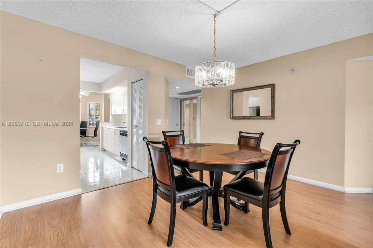 750 SW 138th Ave, Unit 304F, Pembroke Pines, FL 33027 Photo