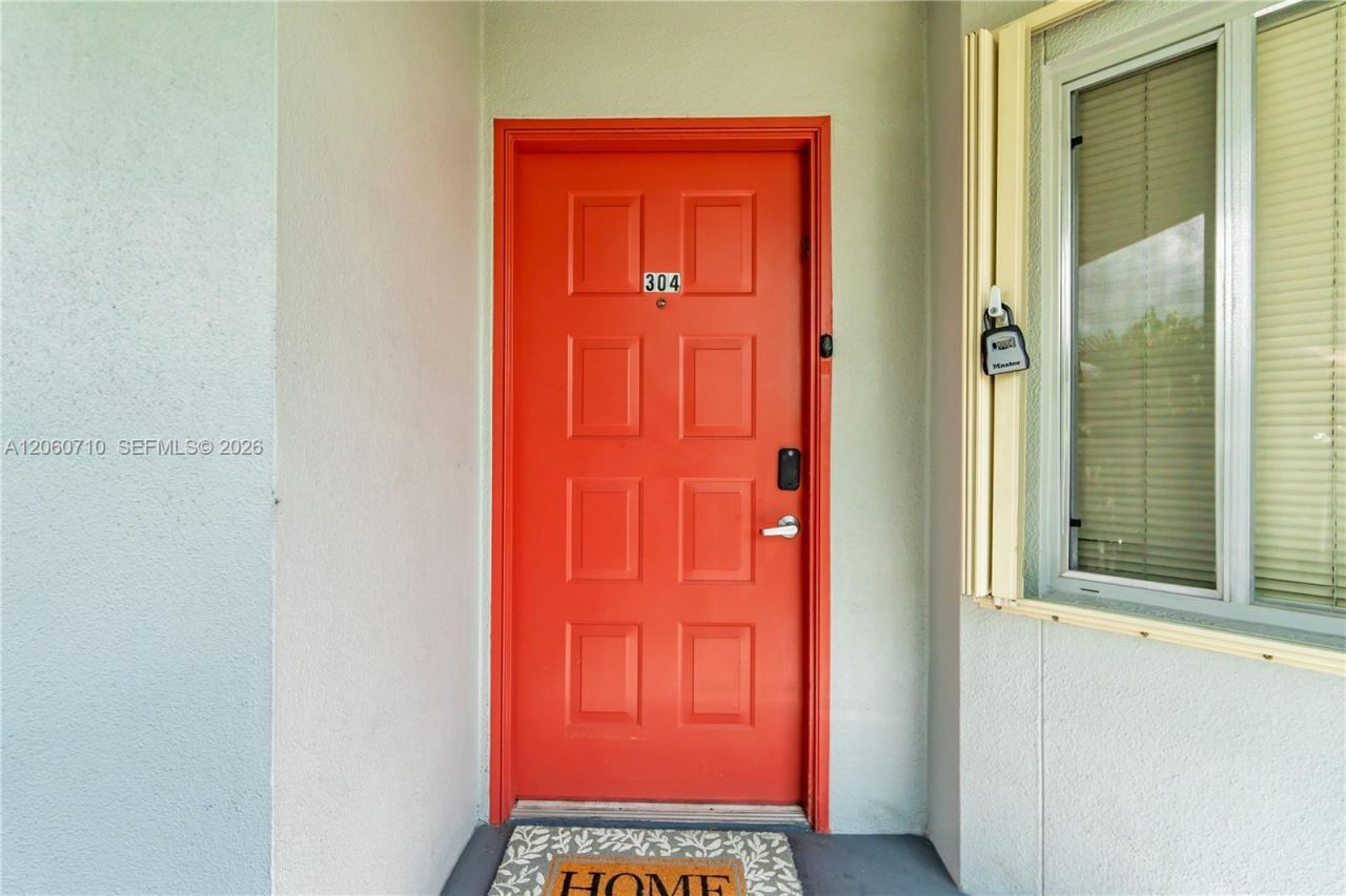 750 SW 138th Ave, Unit 304F, Pembroke Pines, FL 33027 Photo